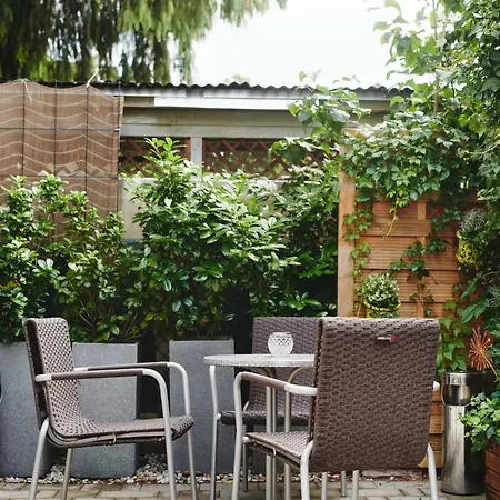 מלון דירות Homebound I - Contactless Check-in 4*